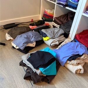 MEDIUM mystery activewear bundles